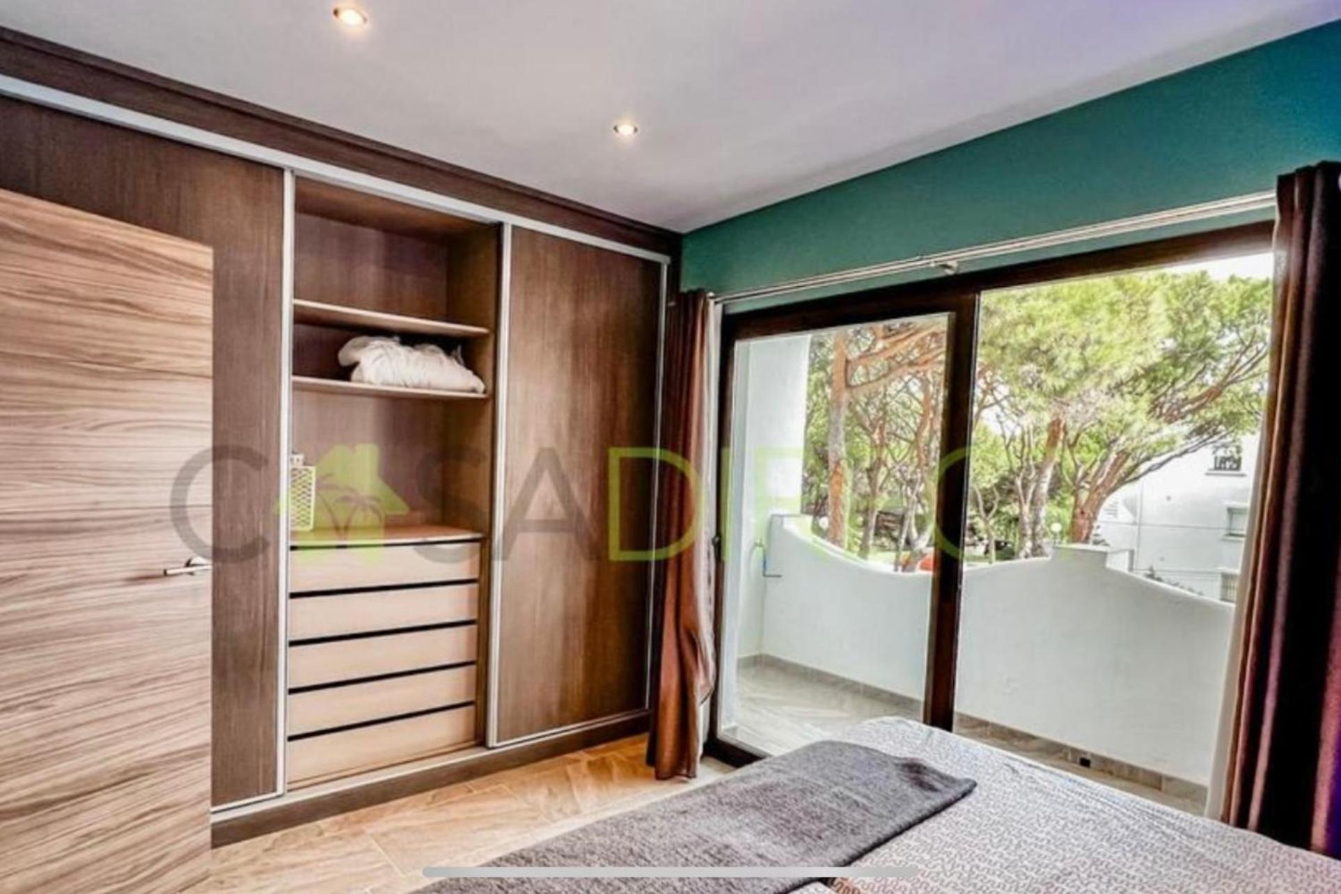 Mijas Costa - Beachside Apartment-B Sitio de Calahonda Exterior photo